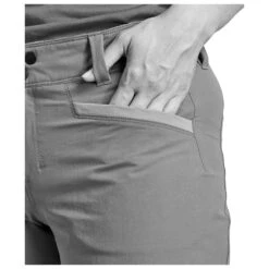 Pantalon De Rando Ortovox Pelmo Pant W Deep Ocean 11 Pantalon De Rando Ortovox Pelmo Pant W Deep Ocean -Plein Air Sports Équipements Magasin 5f1077c60fad3fb403264045d516e7fb1815320c E23ORTOTTB3373127 902