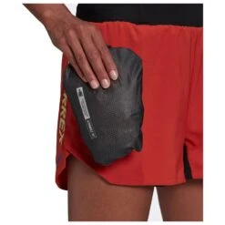 Veste De Trail Adidas Terrex Agravic 2.5 L Rain RDY Jacket Women Altered Amber -Plein Air Sports Équipements Magasin 75e4971b5514ed0d3ff43069f3f8aa77aaa2f6d3 E22ADIDTEH2202708 12