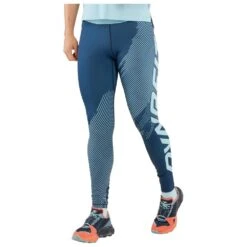 Collant De Trail Dynafit Ultra Graphic Tights W Blueberry Marine Blue 9 Collant De Trail Dynafit Ultra Graphic Tights W Blueberry Marine Blue -Plein Air Sports Équipements Magasin 7ced2b35a687846b3ea72283019b4a1473e71f76 E22DYNATEB2361950 4