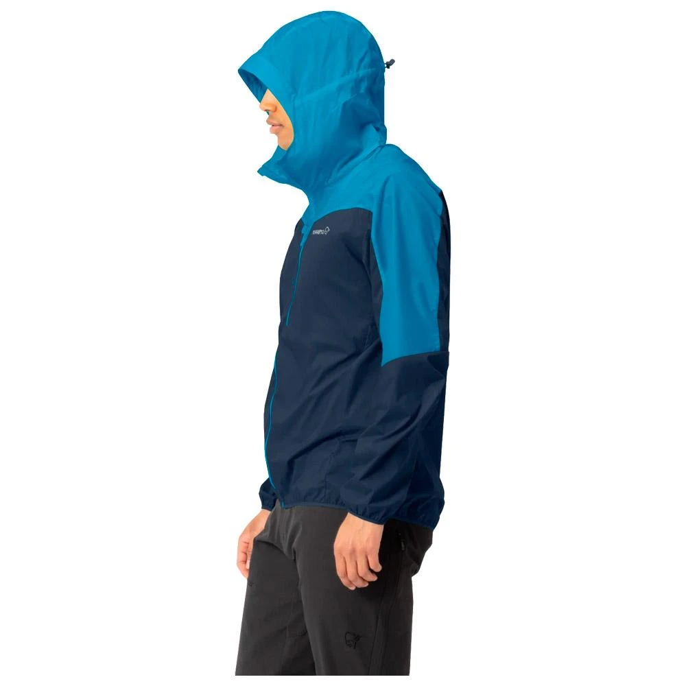 Veste Technique Norrona Falketind Aero60 Hood M's Hawaïïan Surf / Indigo Ni 6 Veste Technique Norrona Falketind Aero60 Hood M's Hawaïïan Surf / Indigo Ni – Image 4