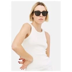 Lunettes De Soleil Retro Super Future Serio Black Black 13 Lunettes De Soleil Retro Super Future Serio Black Black -Plein Air Sports Équipements Magasin 94d9c123c198060703686f95960d5df809e8b252 E23RETRLUN364625 RETR0678683 903