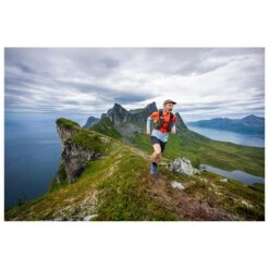 Gilet Trail Norrona Senja Econyl70 7L Pack Olive Night -Plein Air Sports Équipements Magasin 9bc07a57e3d09d8a36f1c428217707d16eb7e76e E23NORRACC3374481 901