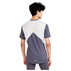 Tee-shirt De Trail Craft Pro Hypervent SS Tee Granite-Ash 12 Tee-shirt De Trail Craft Pro Hypervent SS Tee Granite-Ash -Plein Air Sports Équipements Magasin a8845ce43edb6713200085bdf3bb45dfaf69ceb7 E22CRAFTTH2215364 2