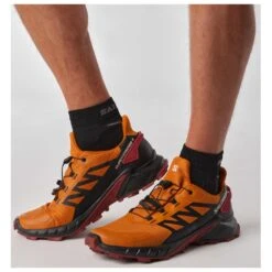 Chaussures De Trail Salomon Supercross 4 Marmalade Black Biking Red -Plein Air Sports Équipements Magasin cdd8d9602feab90fc8b83b0ed8c94c6370244191 E23SALOCHA3362727 901