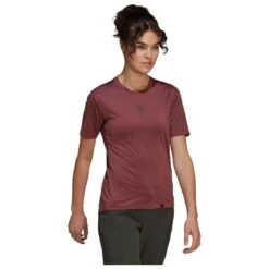 Maillot VTT Five Ten 5.10 TrailX Women Quiet Crimson -Plein Air Sports Équipements Magasin e52e0f2ad989da74519a4563427752650b481092 E22FIVETEH2202185 4